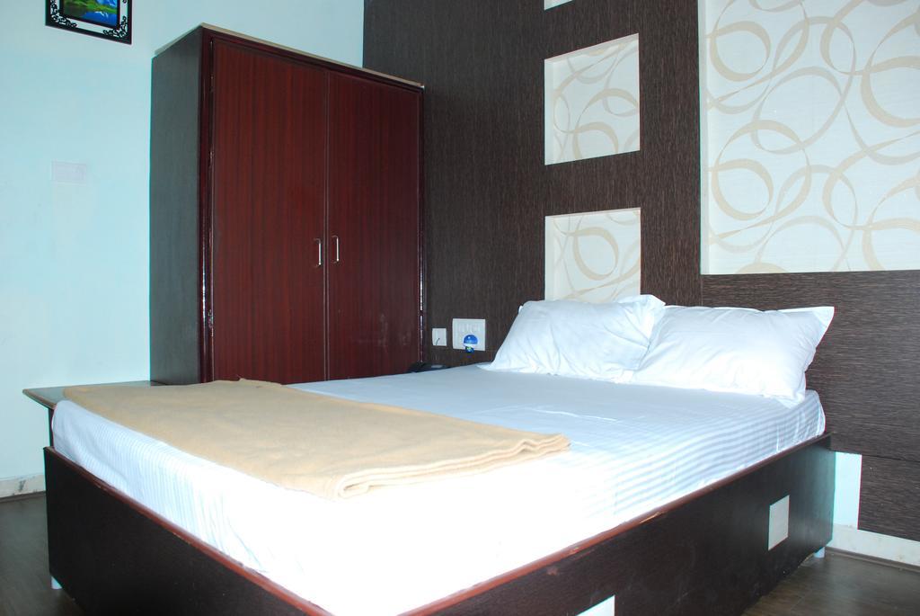 Отель Jayalakshmi Residency Тирупати Номер фото