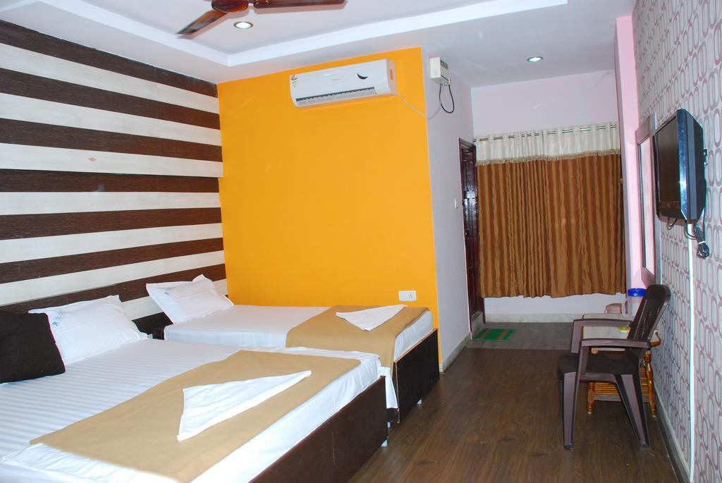 Отель Jayalakshmi Residency Тирупати Номер фото