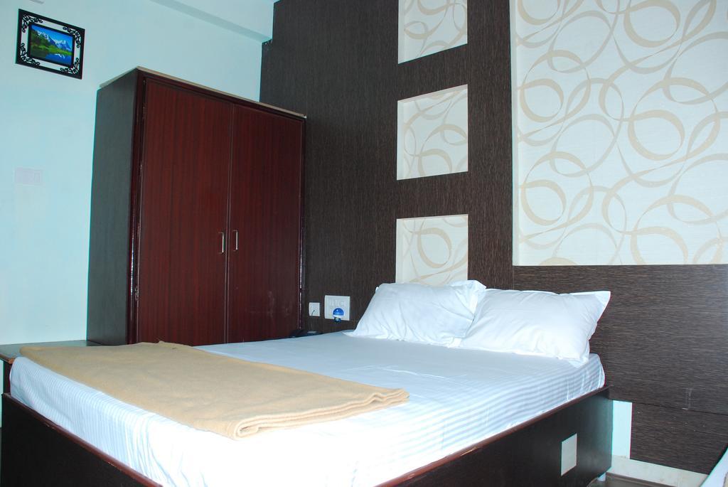 Отель Jayalakshmi Residency Тирупати Номер фото