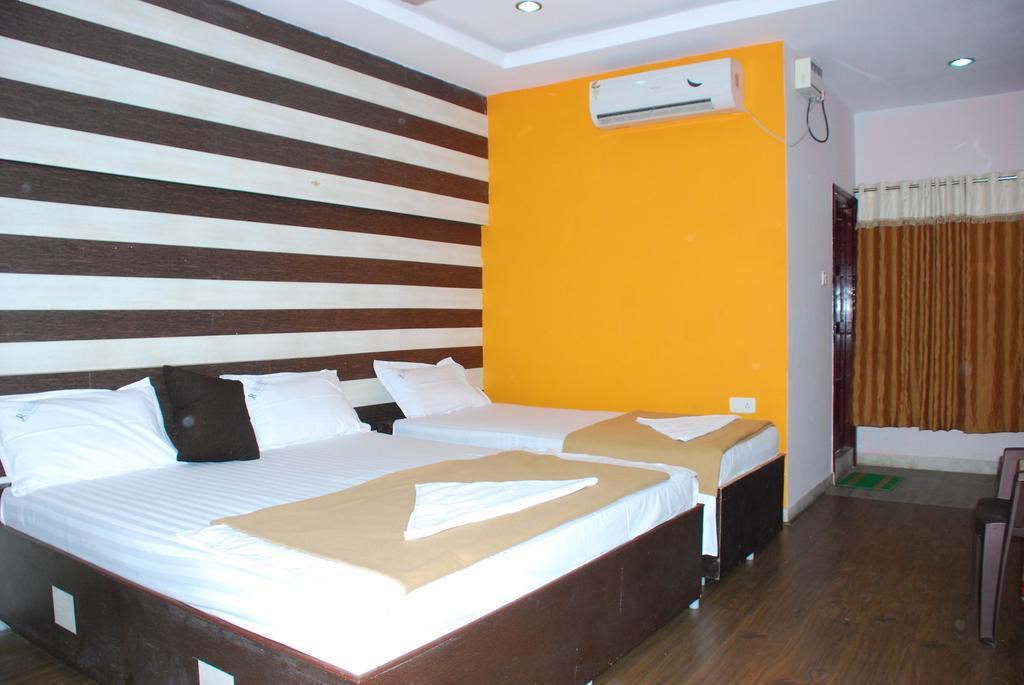 Отель Jayalakshmi Residency Тирупати Номер фото