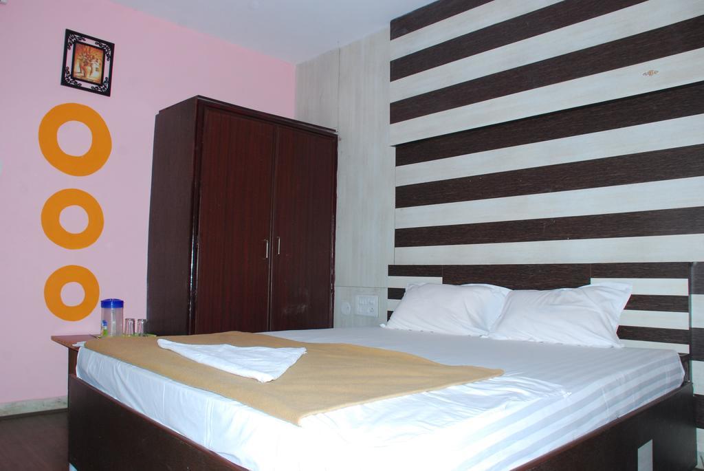 Отель Jayalakshmi Residency Тирупати Номер фото